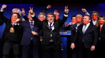 تصريحات مثيرة للابورتا حول رحيل تشافي وتأثير ميسي على مشاعره الشخصية